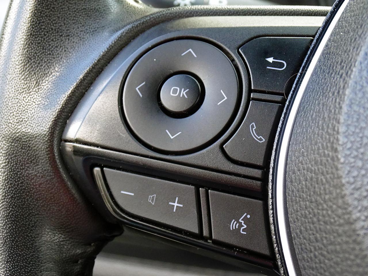 Toyota Corolla Hybrid SE FWD (Natl) 2023