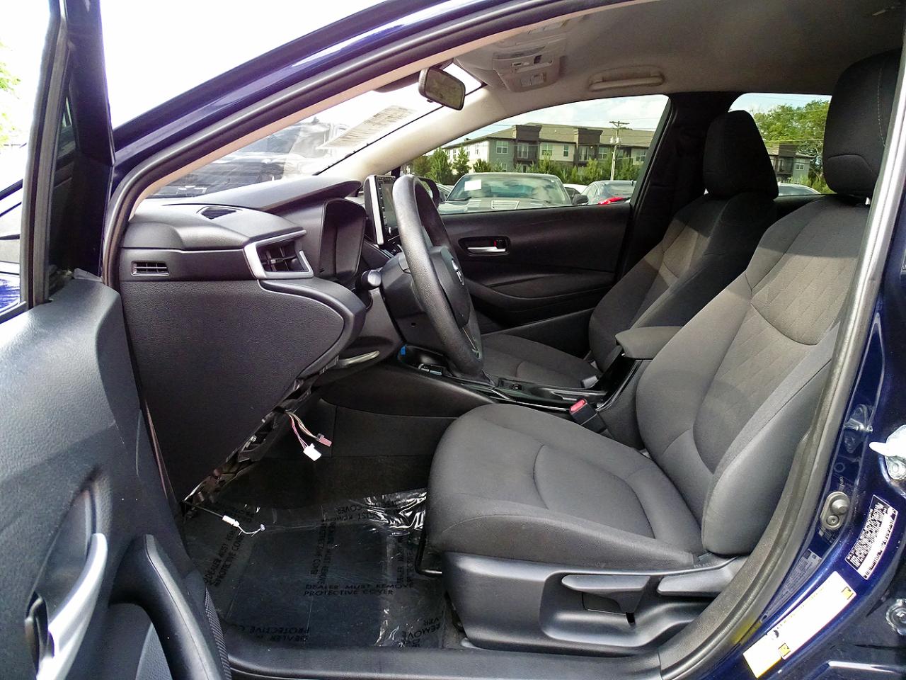 Toyota Corolla LE CVT (Natl) 2021