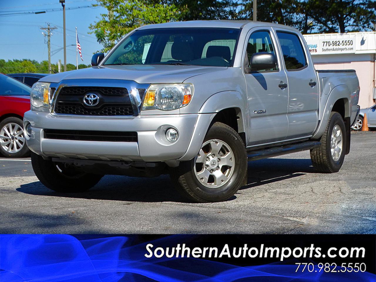 Toyota Tacoma 4WD Double Cab V6 AT SR5 (Natl) 2011