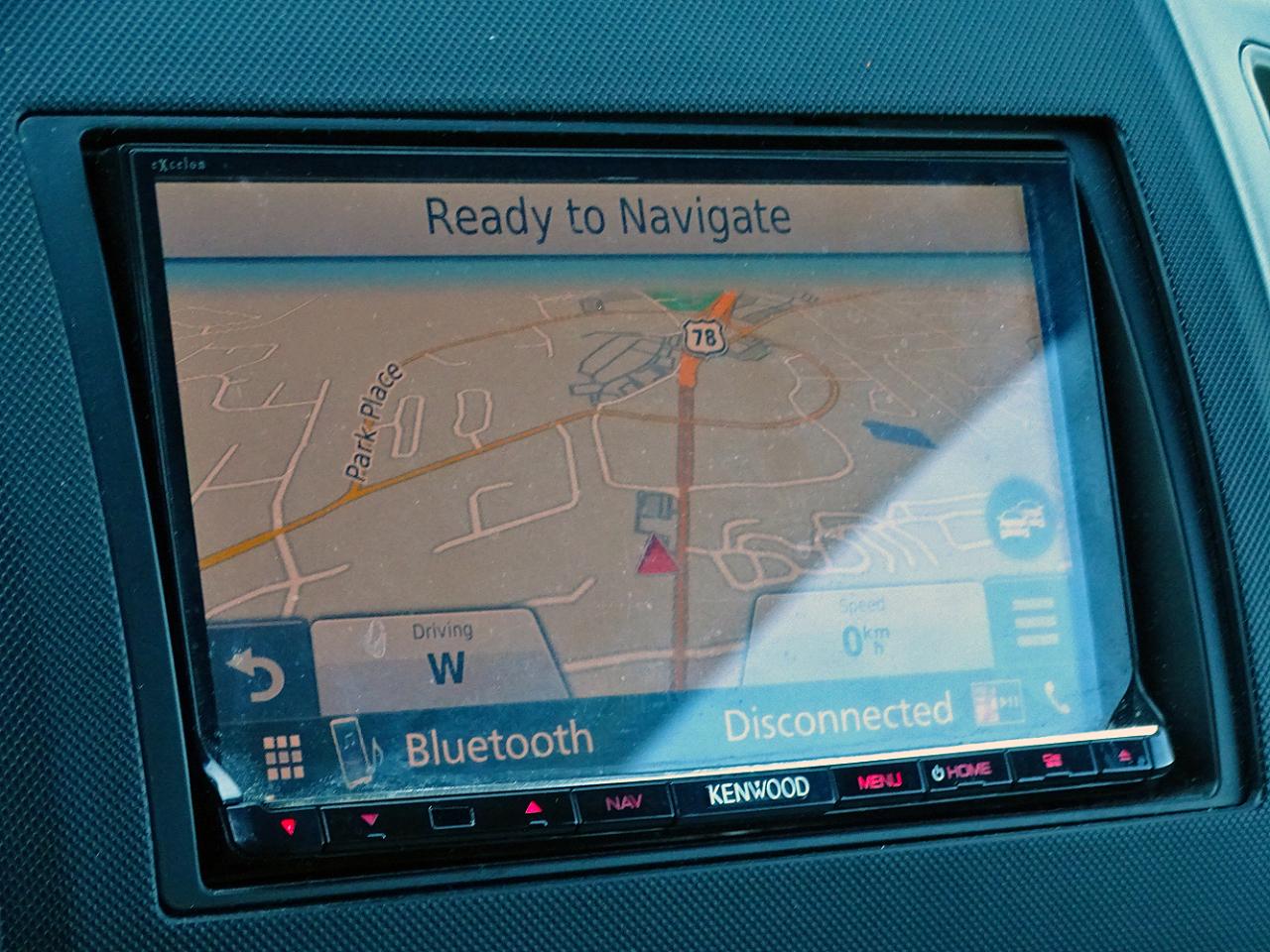 Toyota Tacoma 4WD Double Cab V6 AT SR5 (Natl) 2011