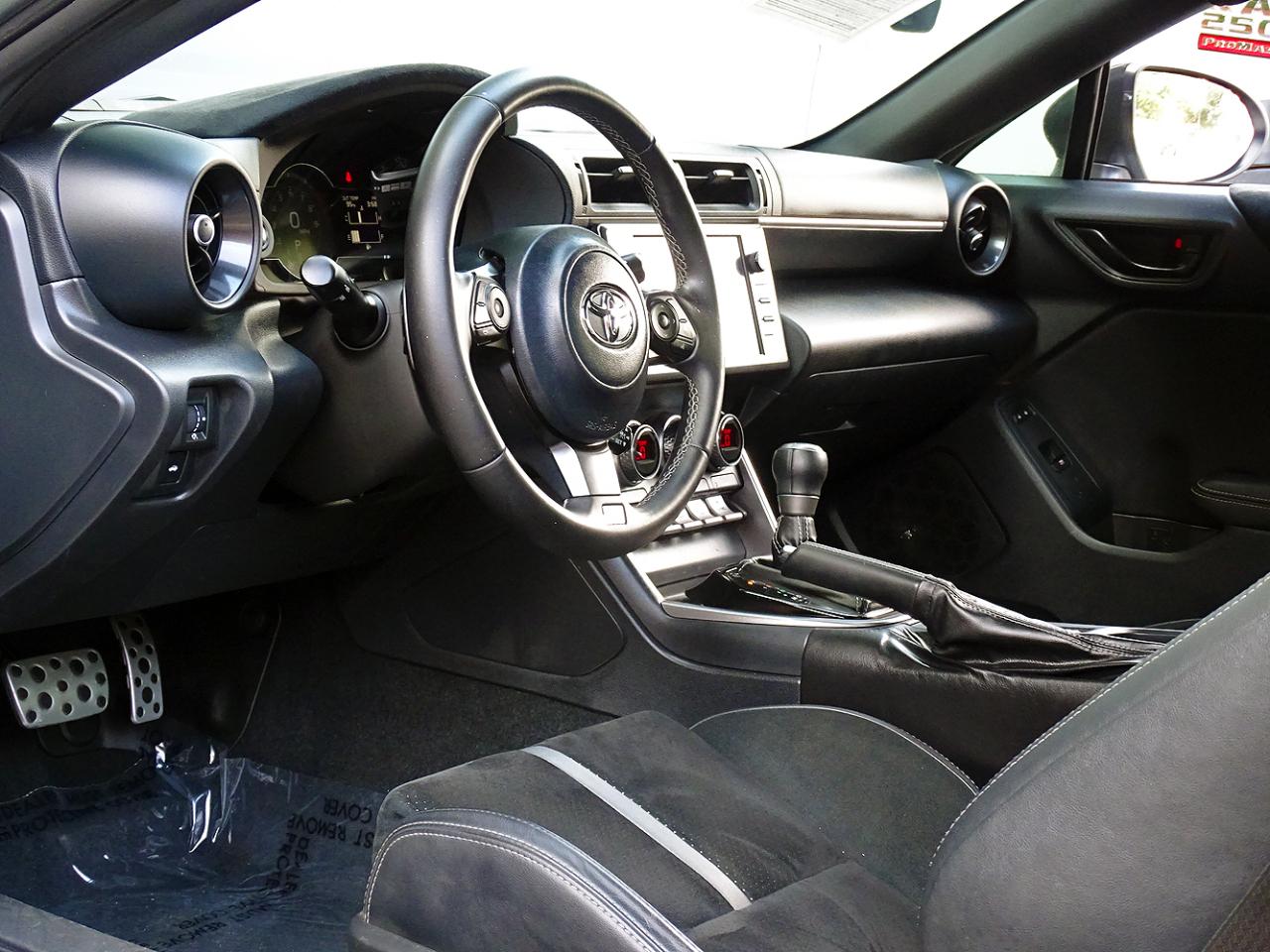 Toyota GR86 Premium Auto (Natl) 2023