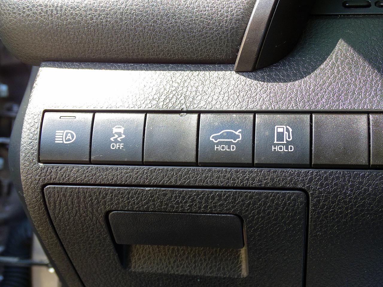 Toyota Camry 4dr Sdn I4 Auto SE (Natl) 2023