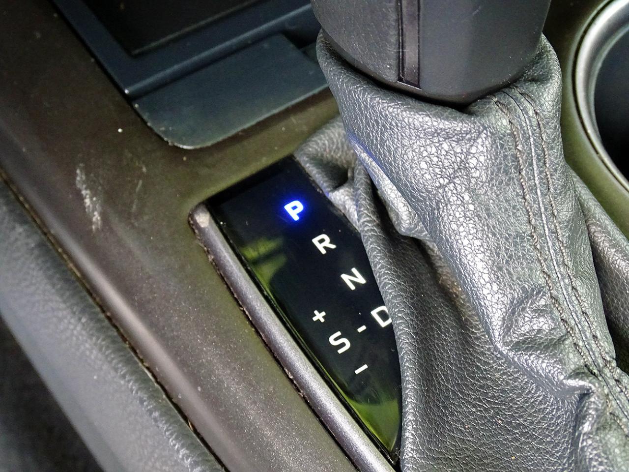 Toyota Camry 4dr Sdn I4 Auto SE (Natl) 2023