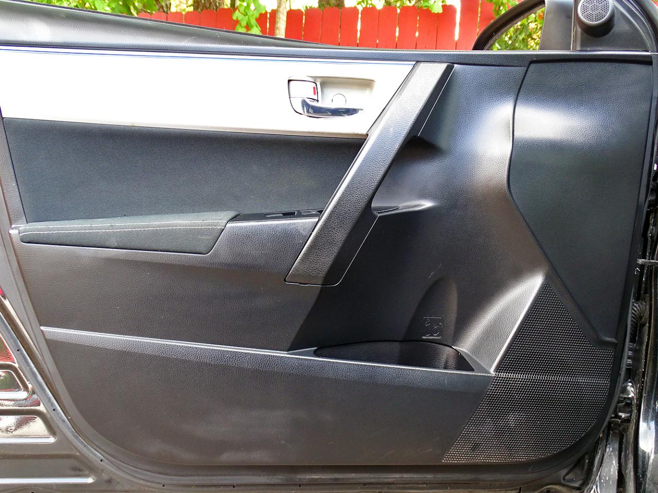 Toyota Corolla 4dr Sdn CVT LE Premium (Natl) 2014