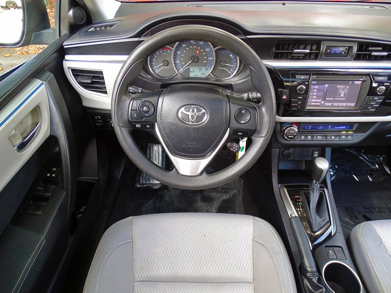 Toyota Corolla 4dr Sdn CVT LE Premium (Natl) 2014