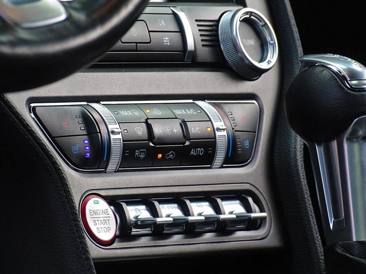 Ford Mustang EcoBoost Premium Coupe 2020