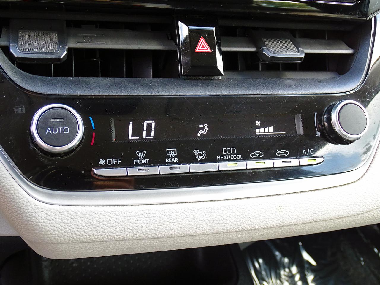 Toyota Corolla LE CVT (Natl) 2023