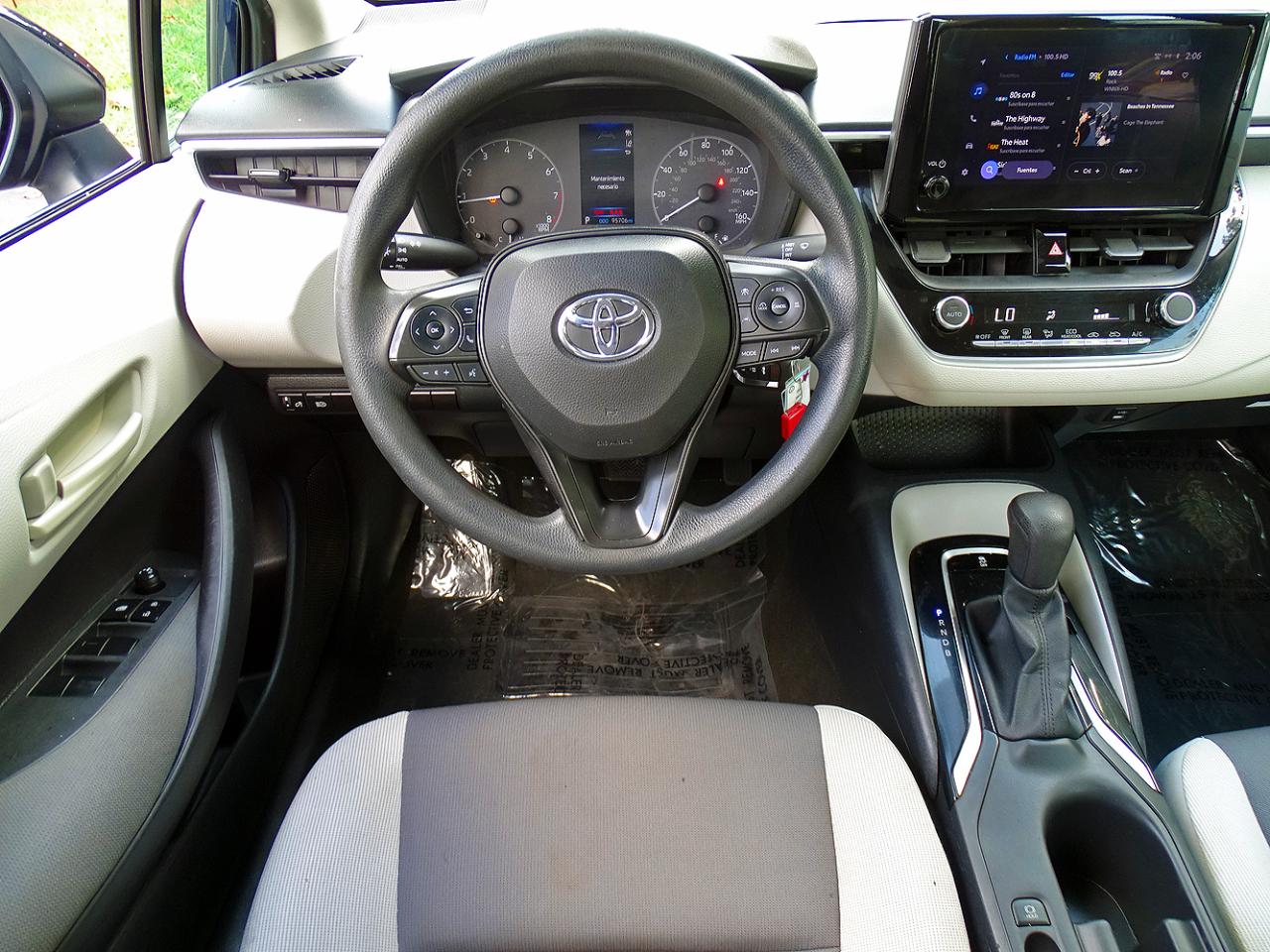 Toyota Corolla LE CVT (Natl) 2023