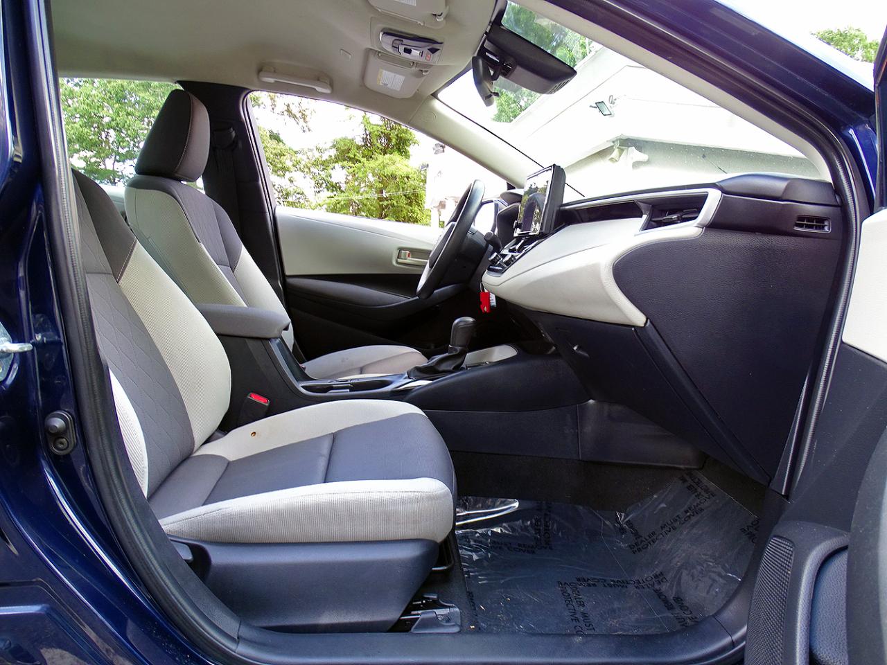 Toyota Corolla LE CVT (Natl) 2023