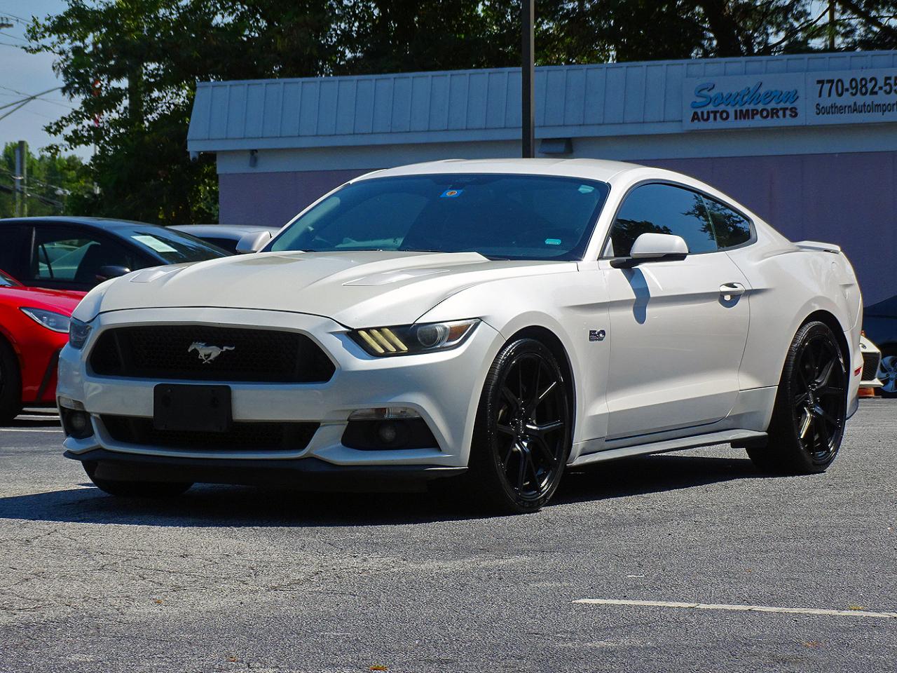 Ford Mustang photo 7