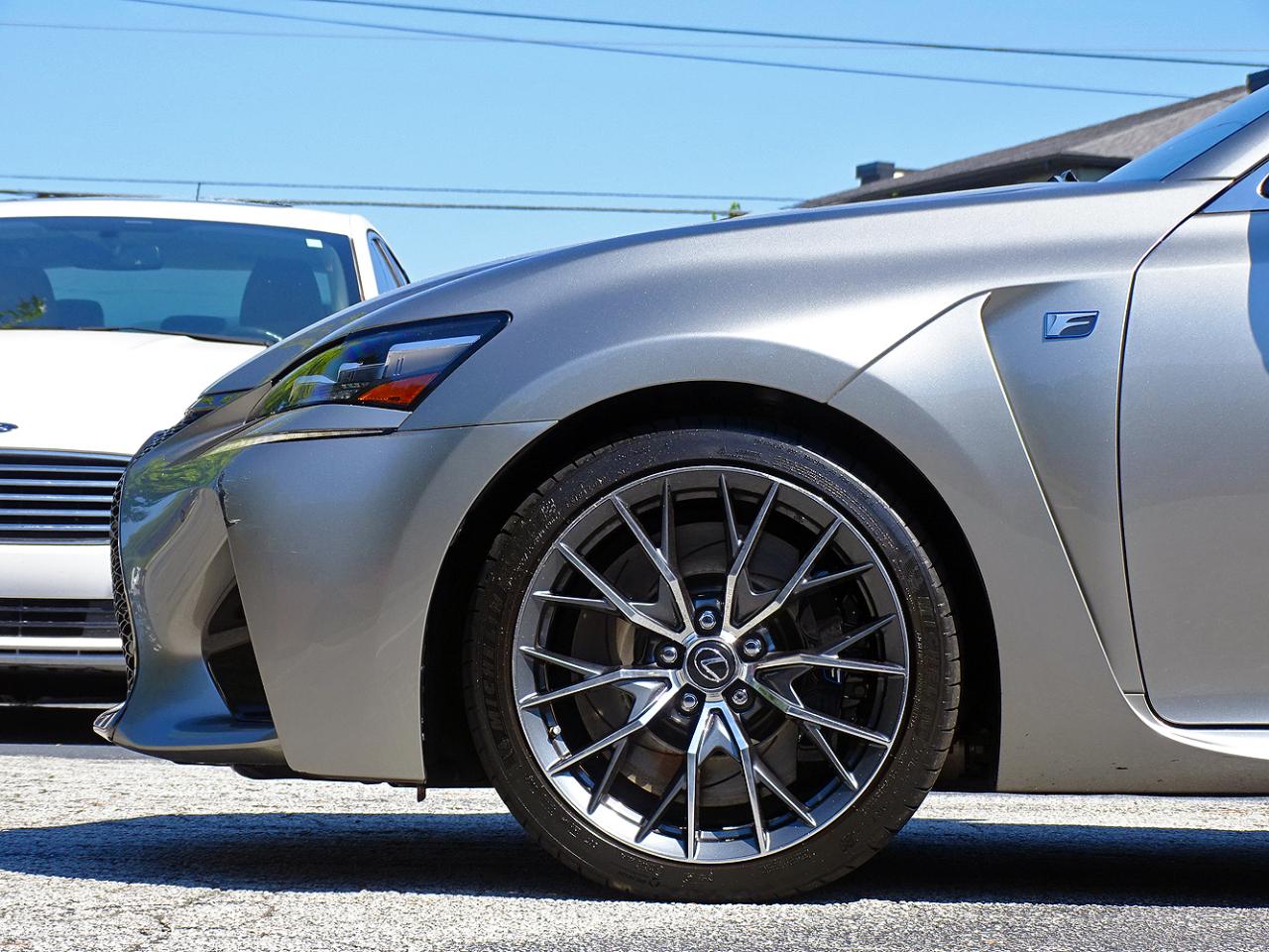 Lexus GS F RWD 2017