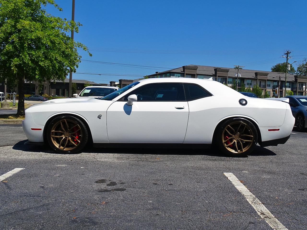 Dodge Challenger photo 7