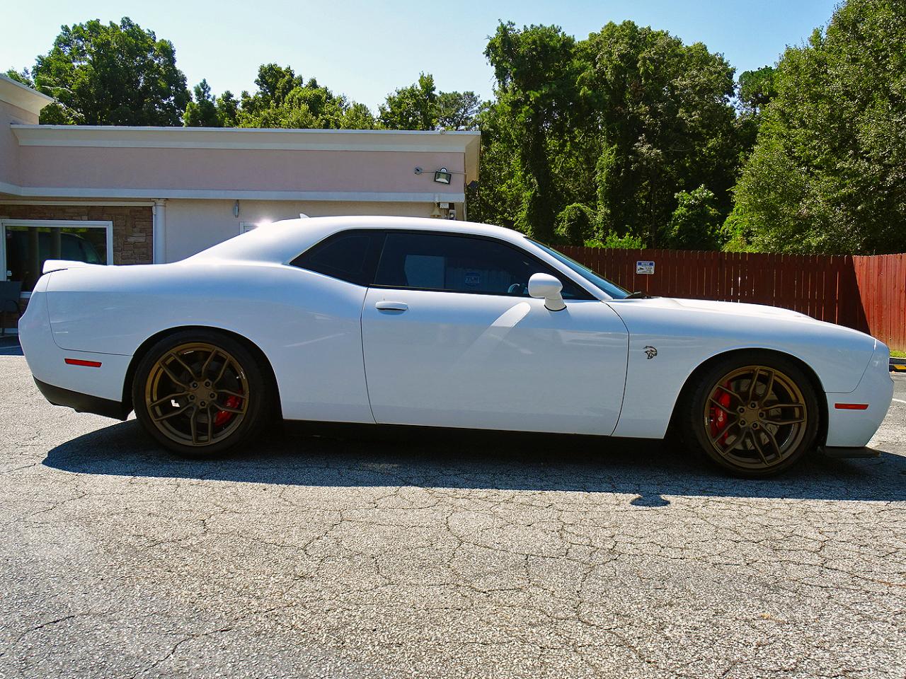 Dodge Challenger photo 14