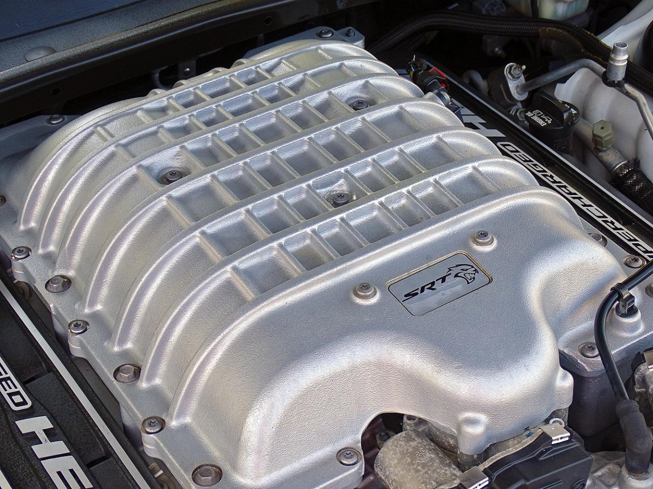 Dodge Challenger photo 20