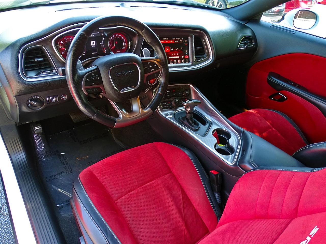 Dodge Challenger photo 29