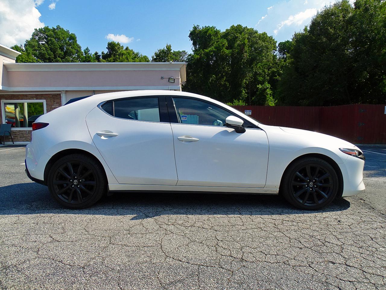 Mazda Mazda3 photo 9