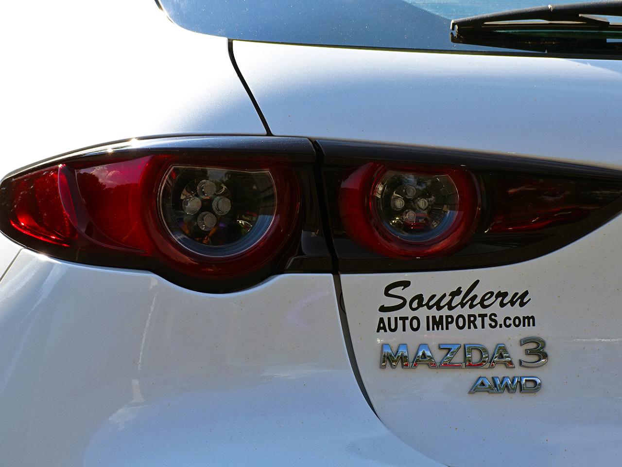 Mazda Mazda3 photo 13