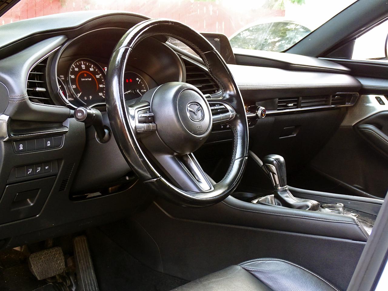 Mazda Mazda3 photo 20