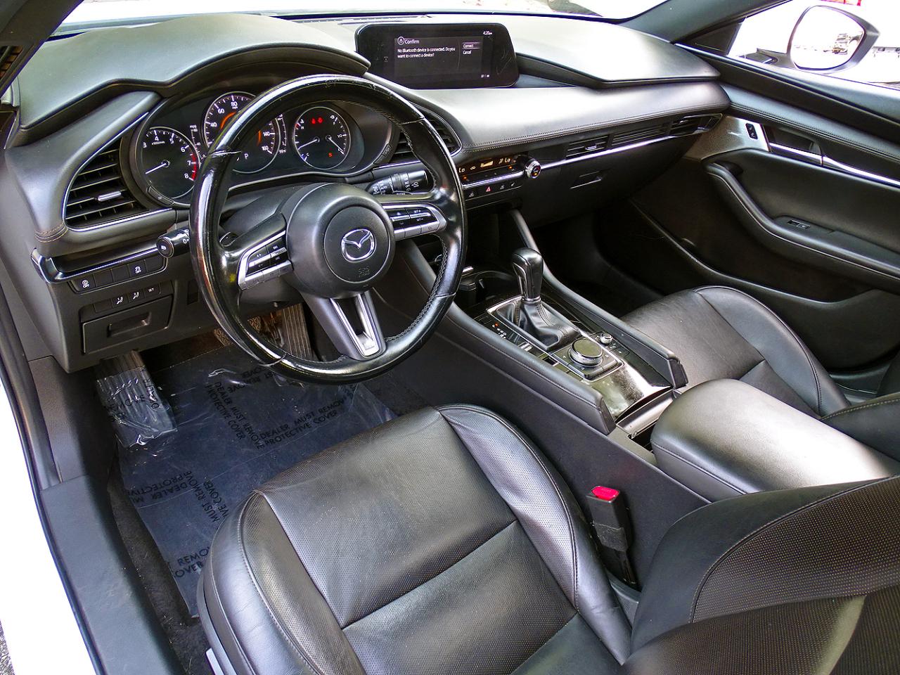 Mazda Mazda3 photo 21