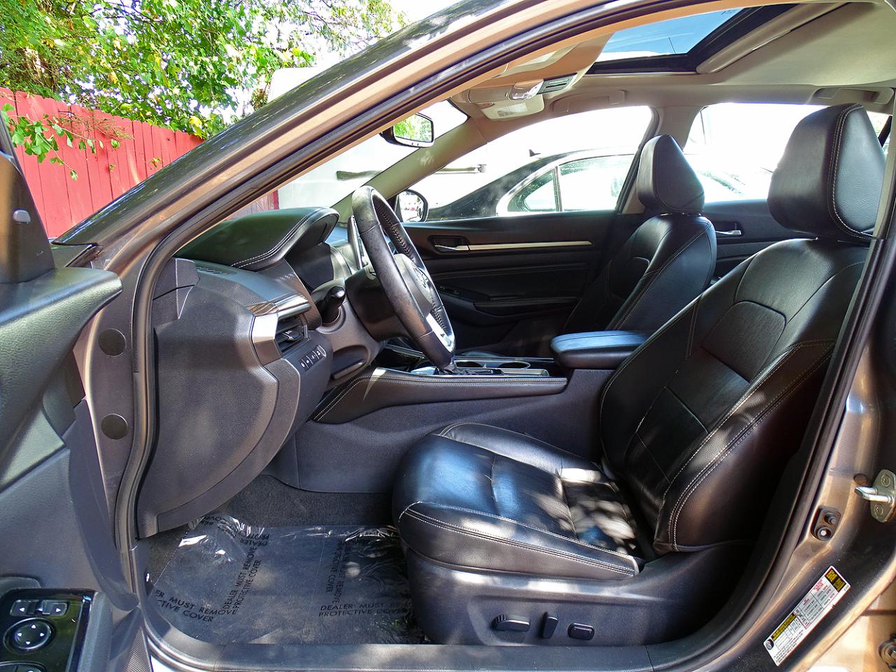 Nissan Altima 2.5 SL Sedan 2020