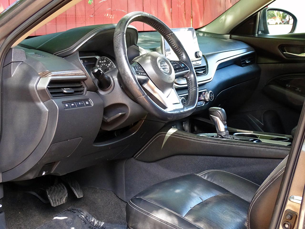 Nissan Altima 2.5 SL Sedan 2020