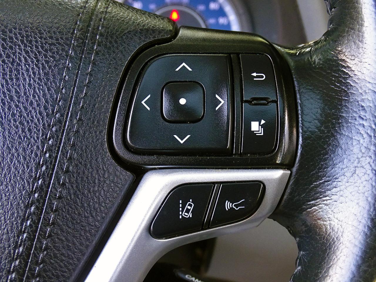 Toyota Sienna XLE 8-Passenger FWD 2020