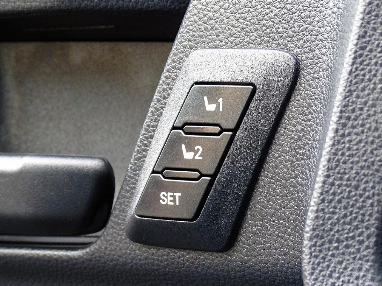 Toyota 4Runner TRD Off Road Premium 4WD (Natl) 2025