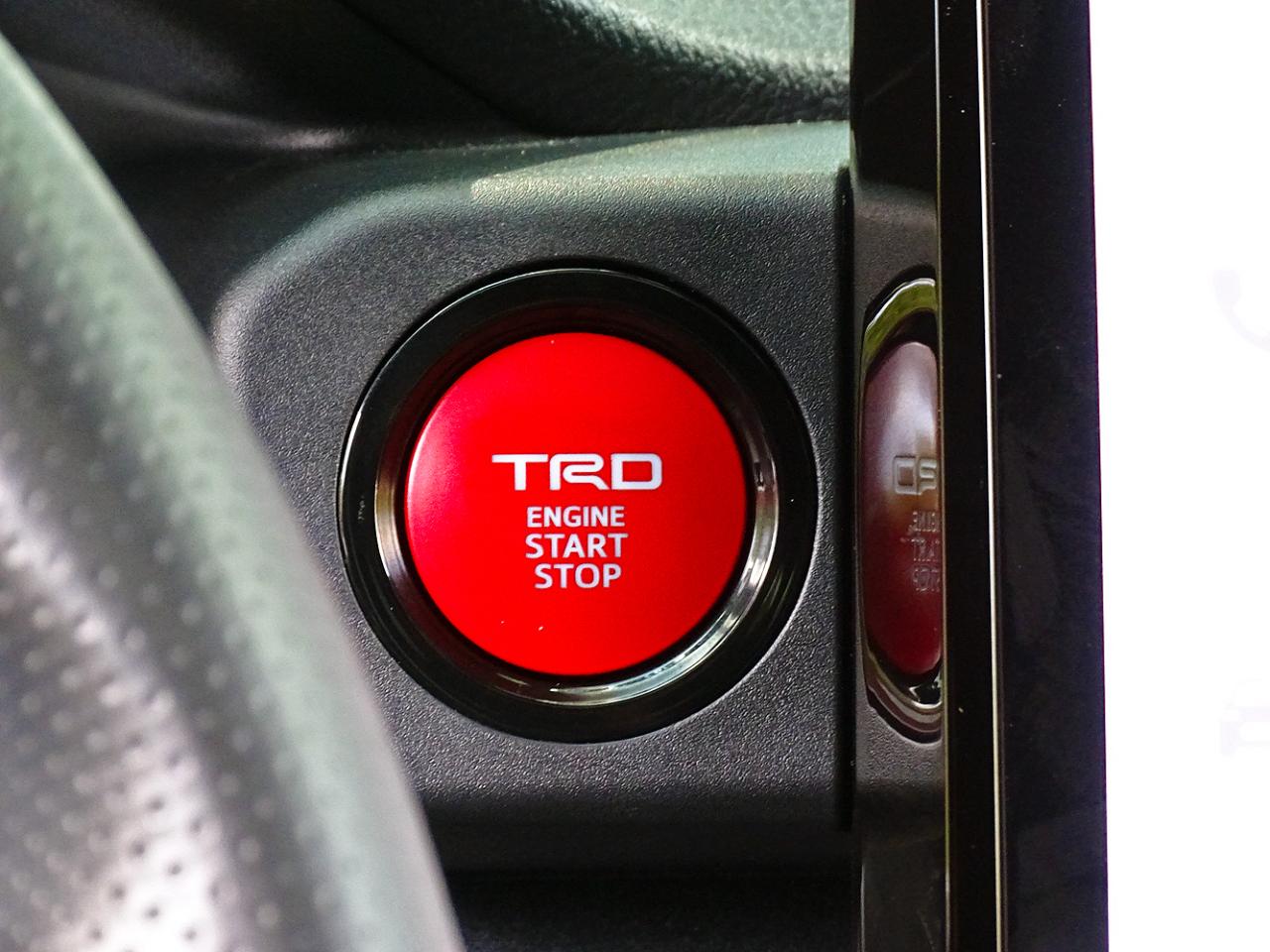 Toyota 4Runner TRD Off Road Premium 4WD (Natl) 2025