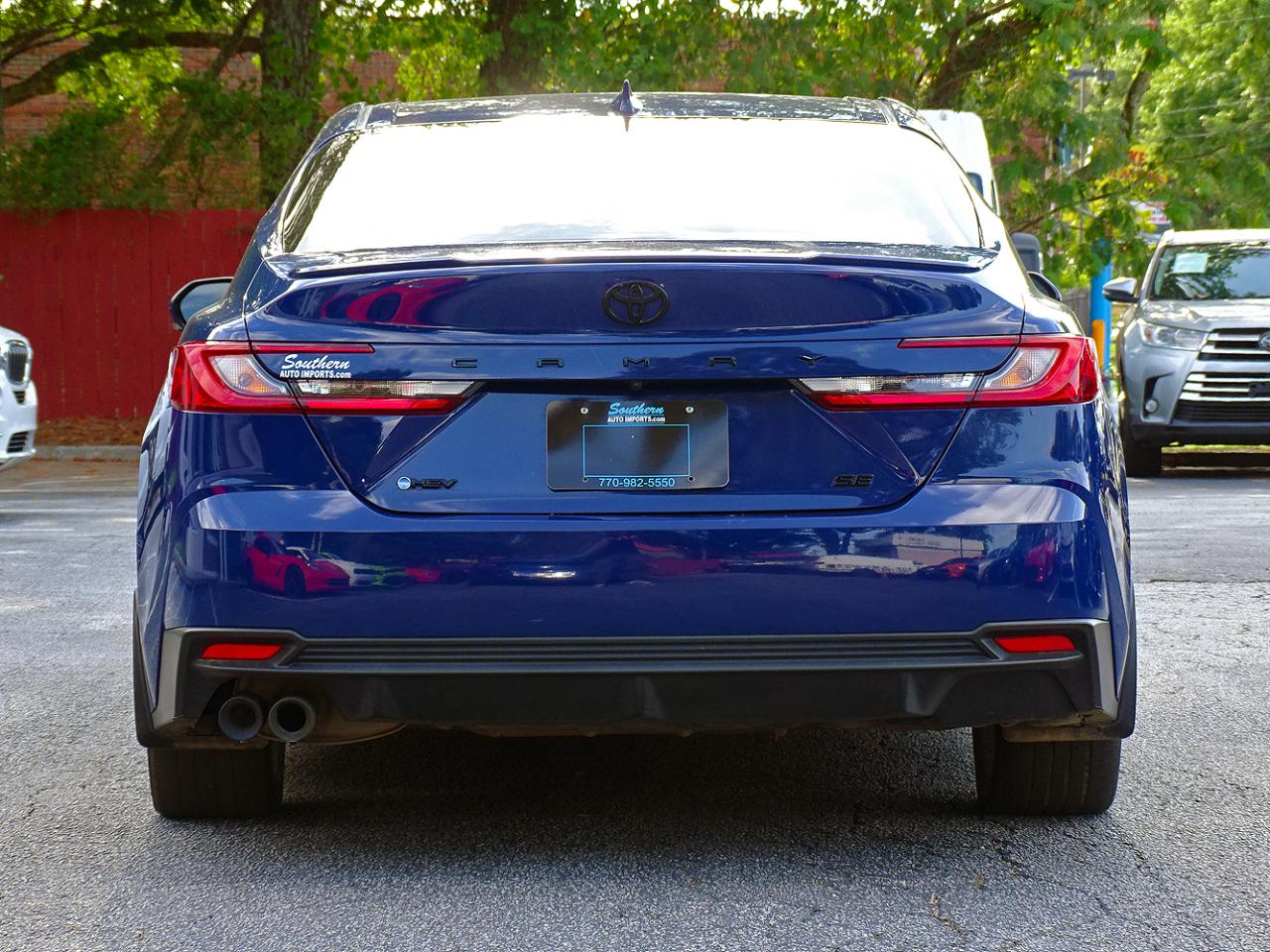 Toyota Camry SE 2025