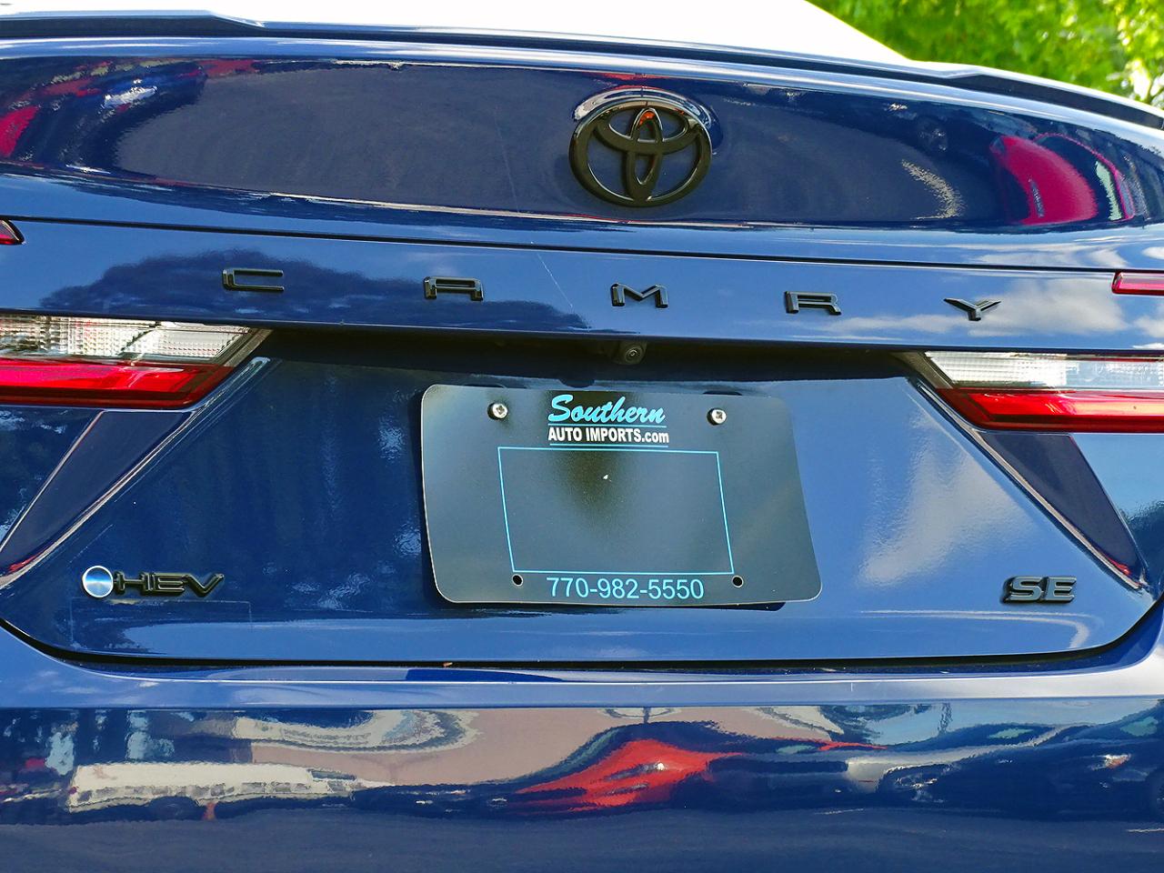 Toyota Camry SE 2025