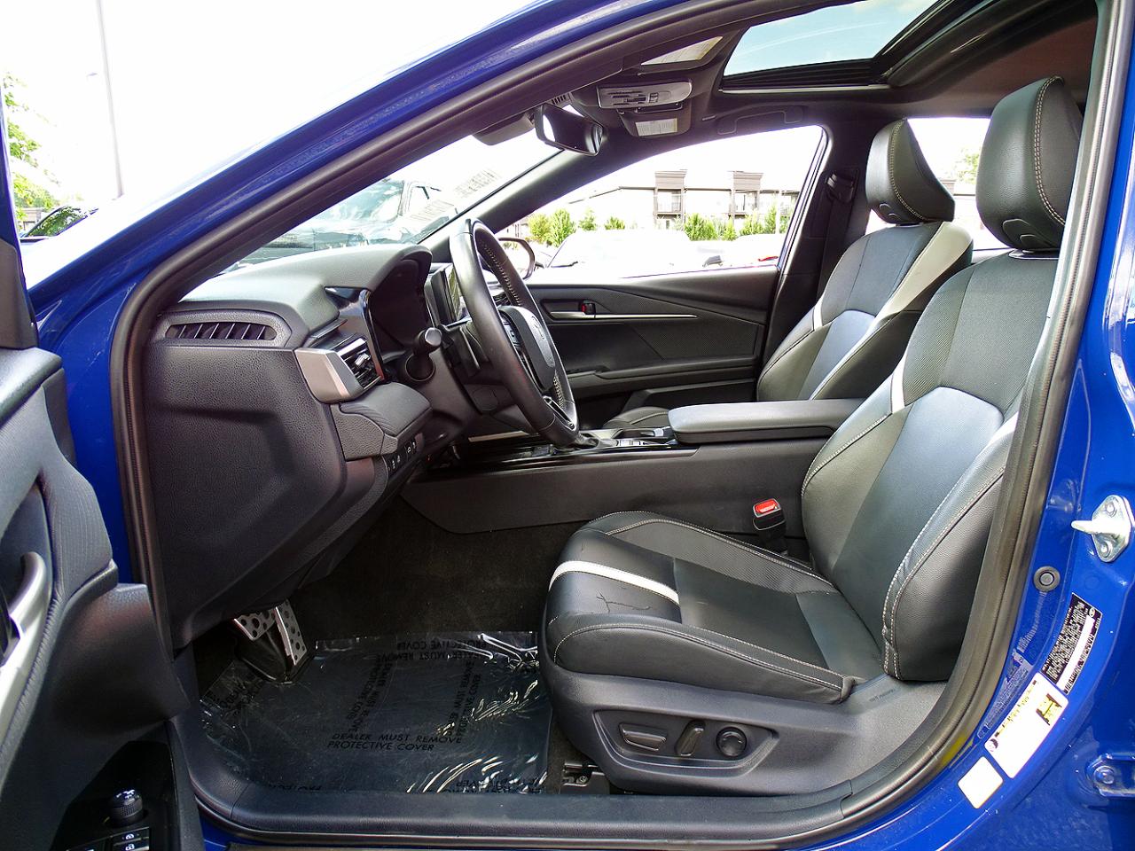 Toyota Camry SE 2025
