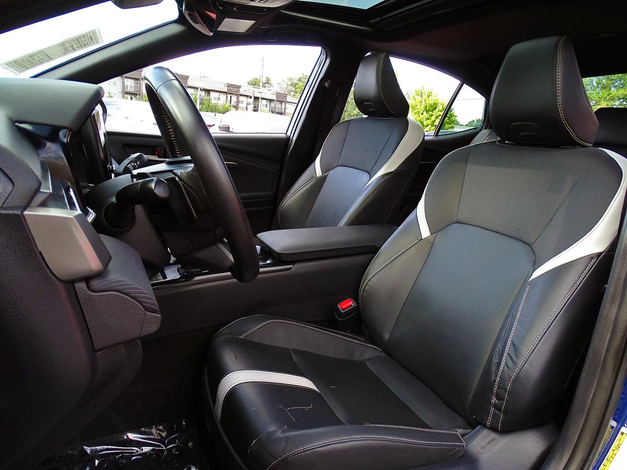 Toyota Camry SE 2025