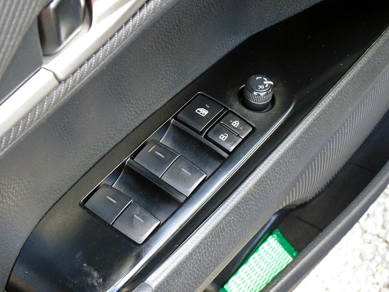 Toyota Camry SE 2025