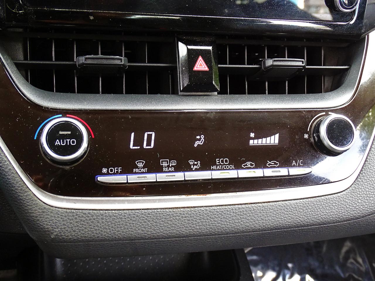 Toyota Corolla LE CVT (Natl) 2020
