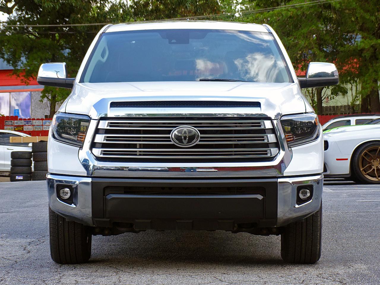 Toyota Tundra 4WD Limited CrewMax 5.5' Bed 5.7L (Natl) 2020