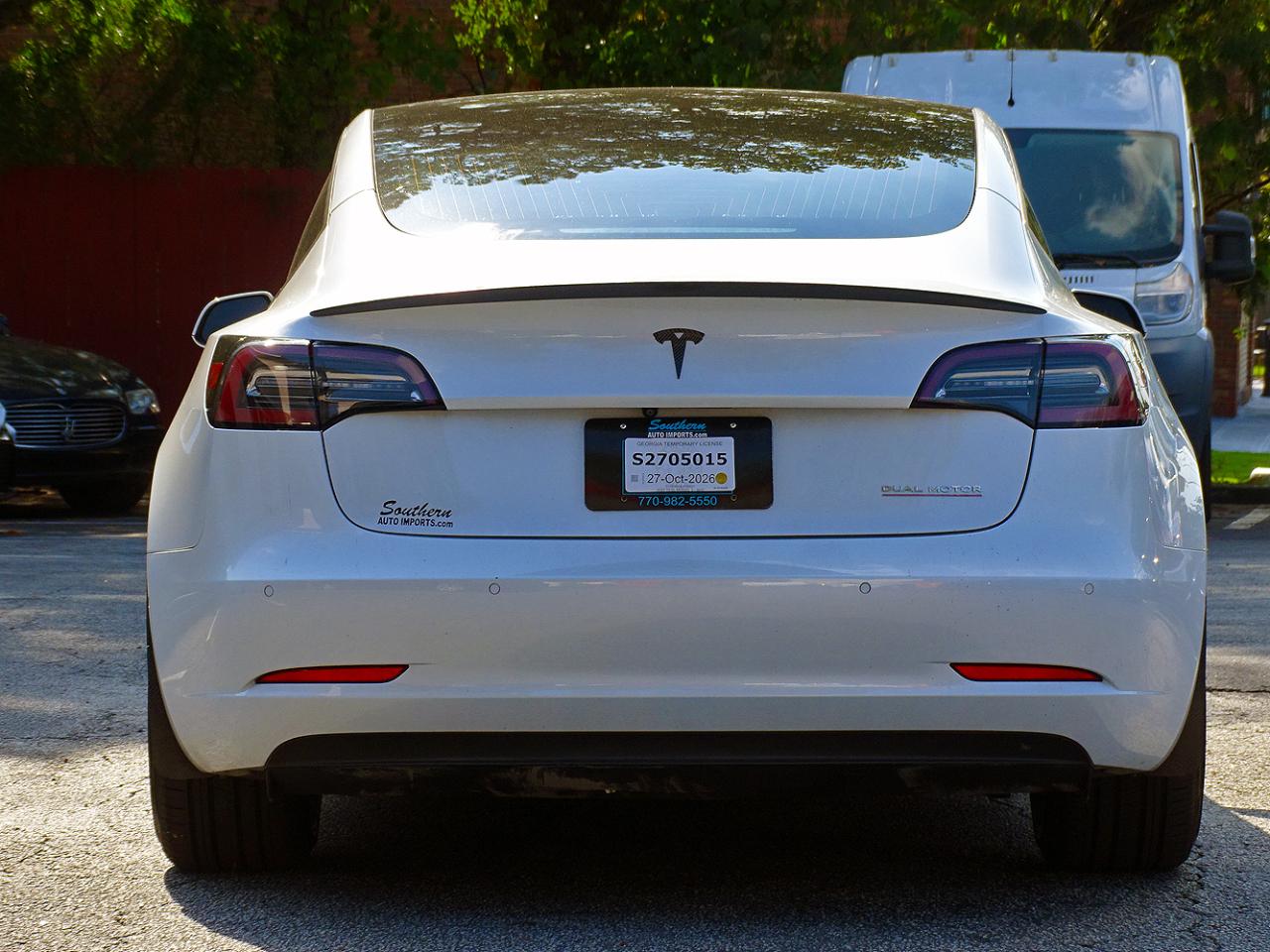 Tesla Model 3 photo 10