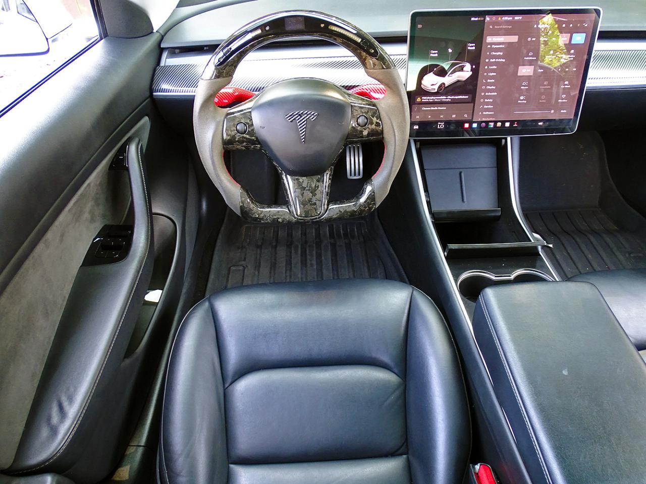Tesla Model 3 photo 20