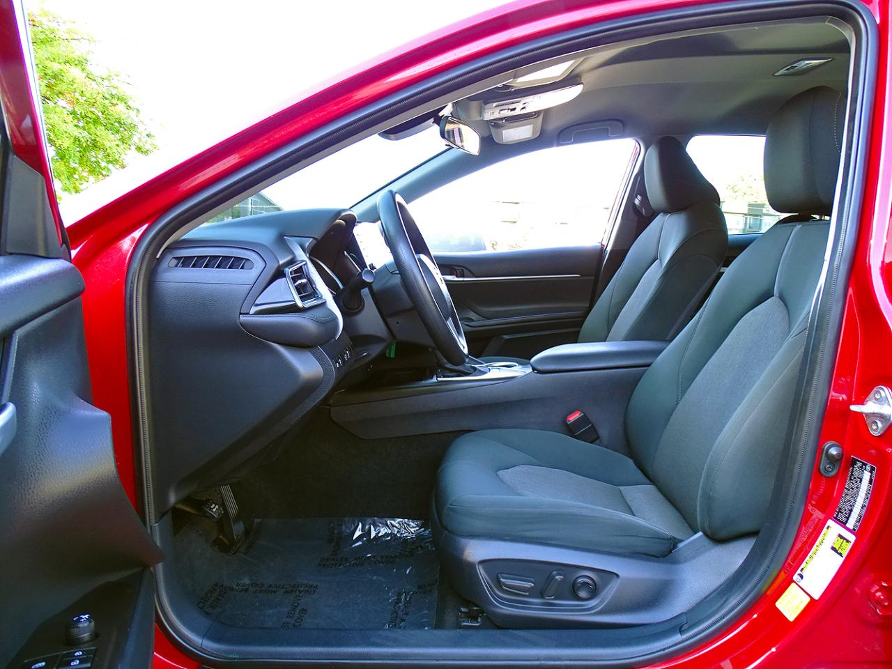 Toyota Camry LE Auto (Natl) 2023