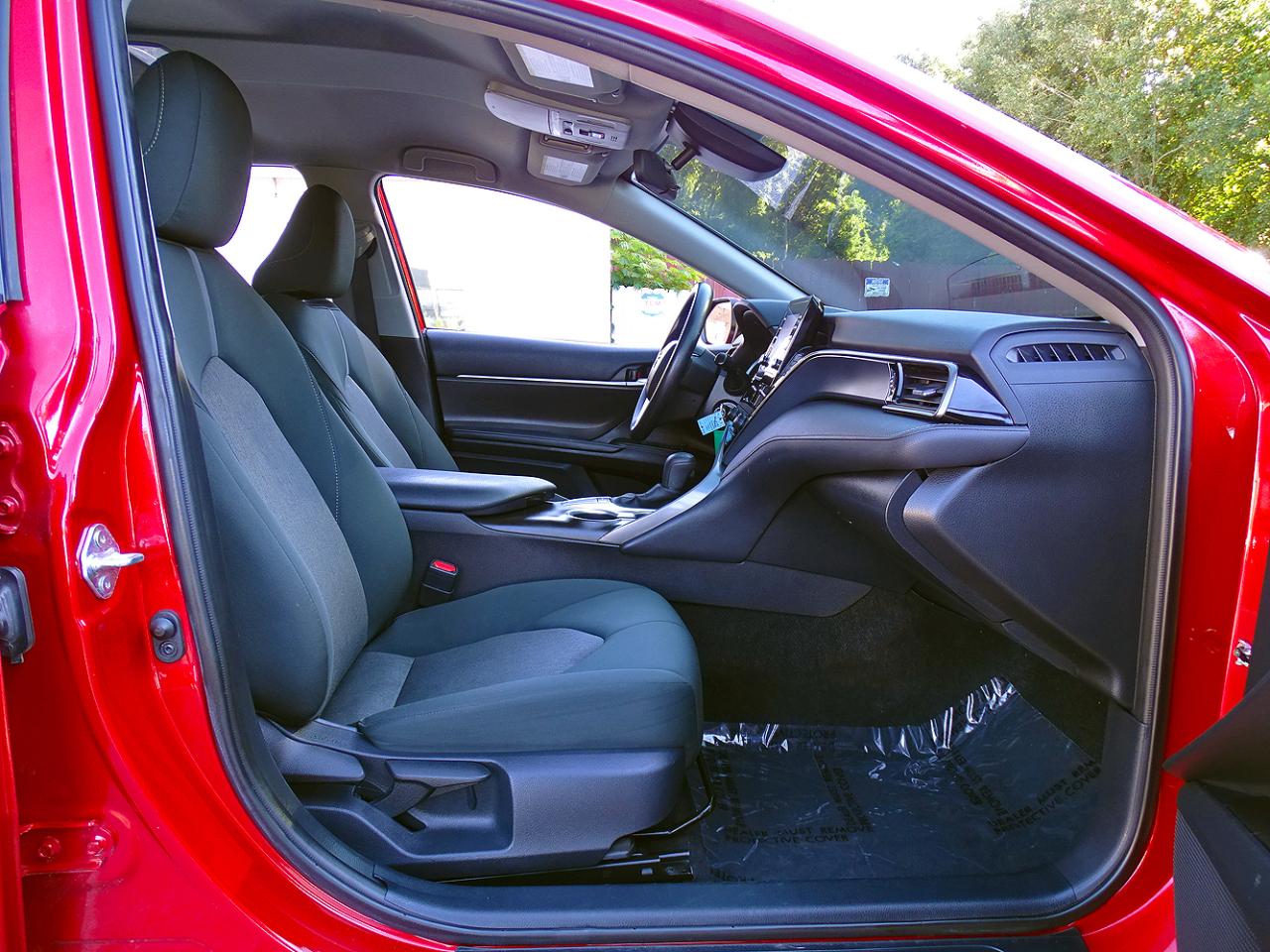 Toyota Camry LE Auto (Natl) 2023