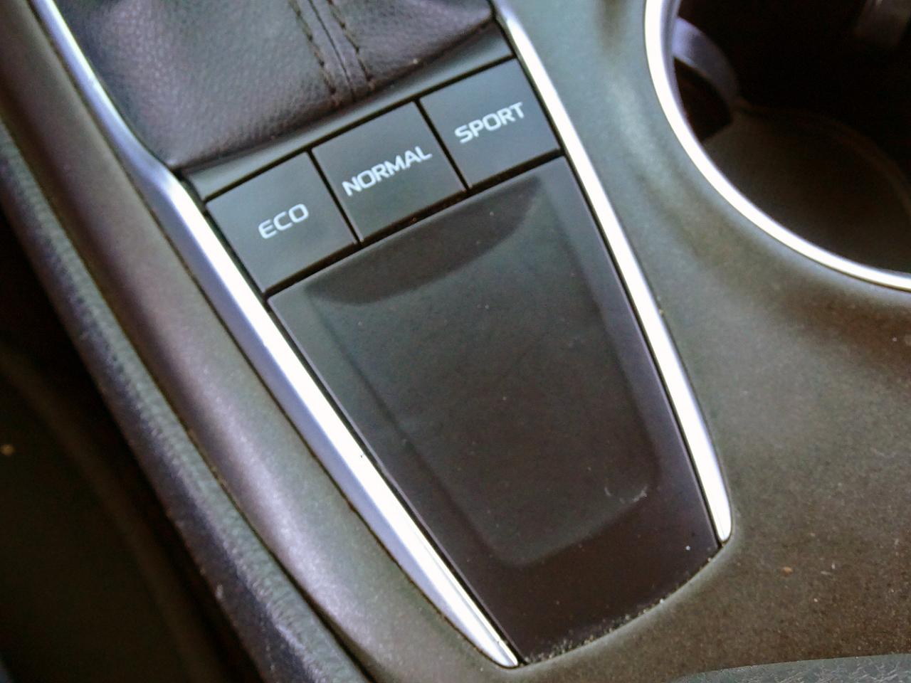 Toyota Camry LE Auto (Natl) 2023