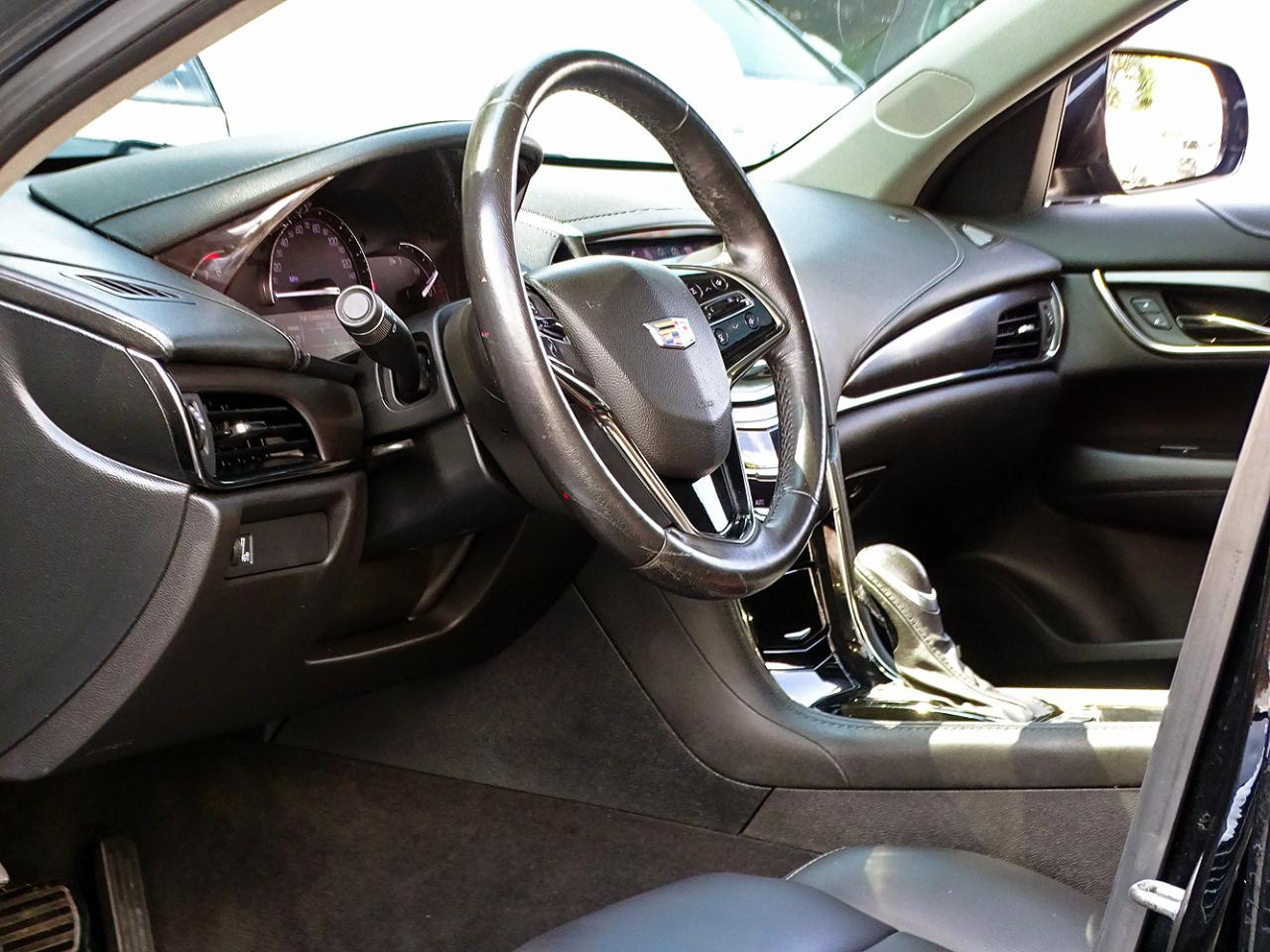 Cadillac ATS Sedan 4dr Sdn 2.0L Premium RWD 2017
