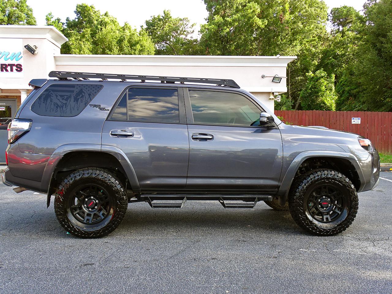 Toyota 4Runner TRD Off Road Premium 4WD (Natl) 2021