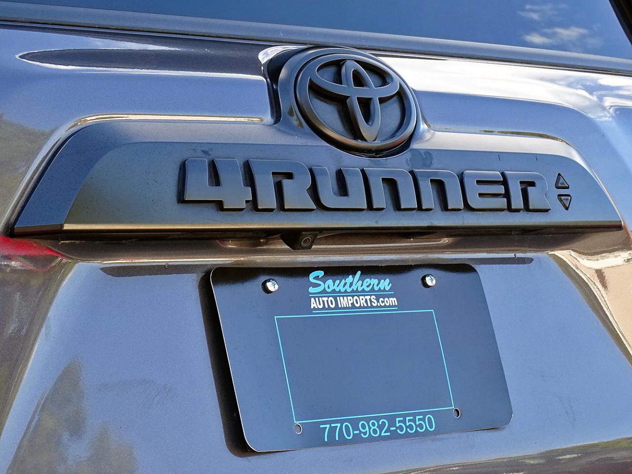 Toyota 4Runner TRD Off Road Premium 4WD (Natl) 2021