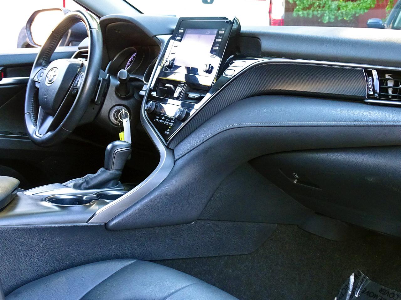 Toyota Camry SE Nightshade 4D Sedan 2021