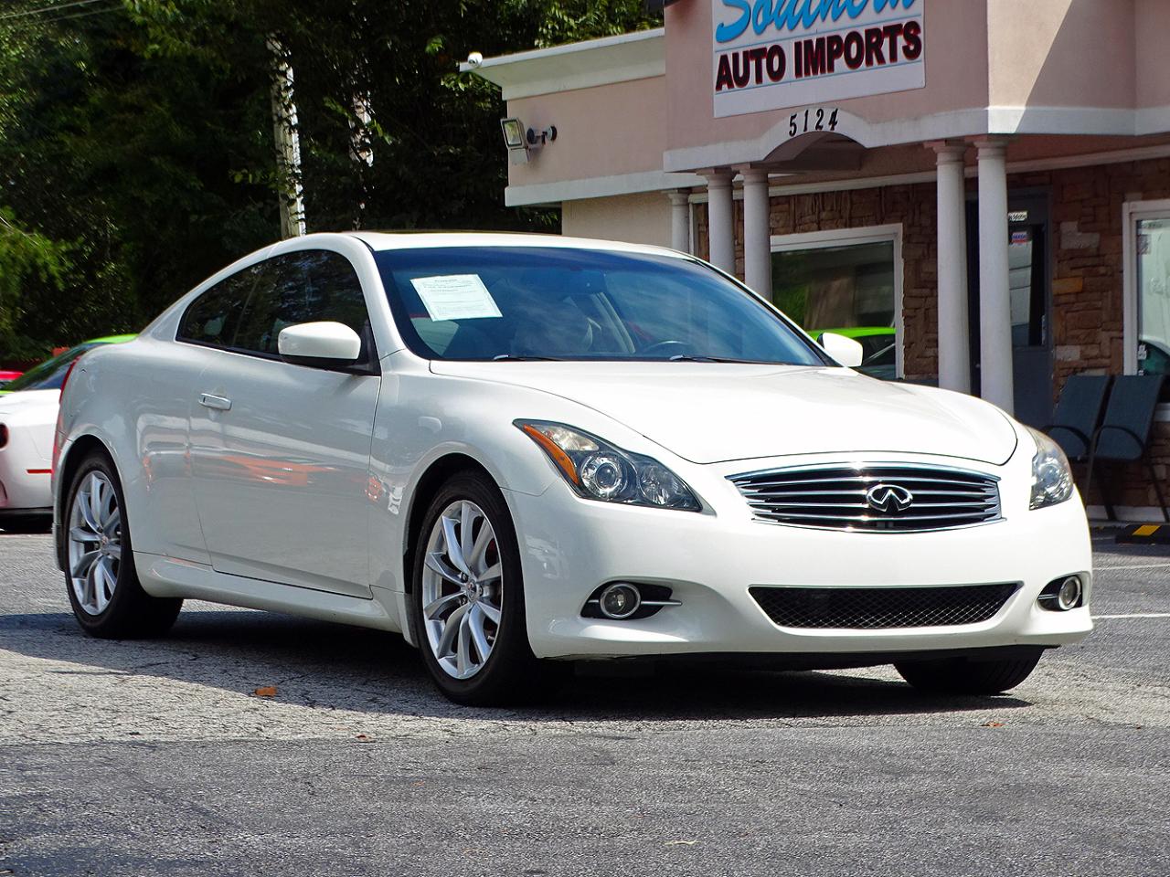 Infiniti G37 photo 7