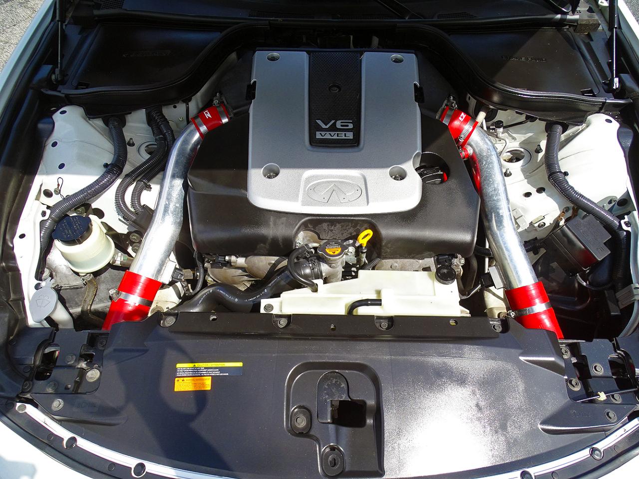 Infiniti G37 photo 11