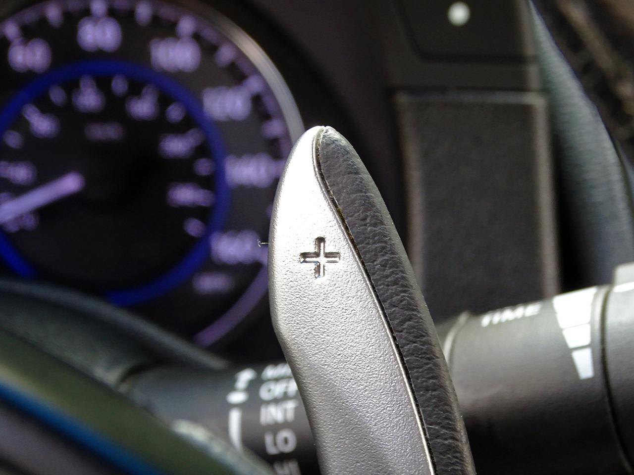 Infiniti G37 photo 23