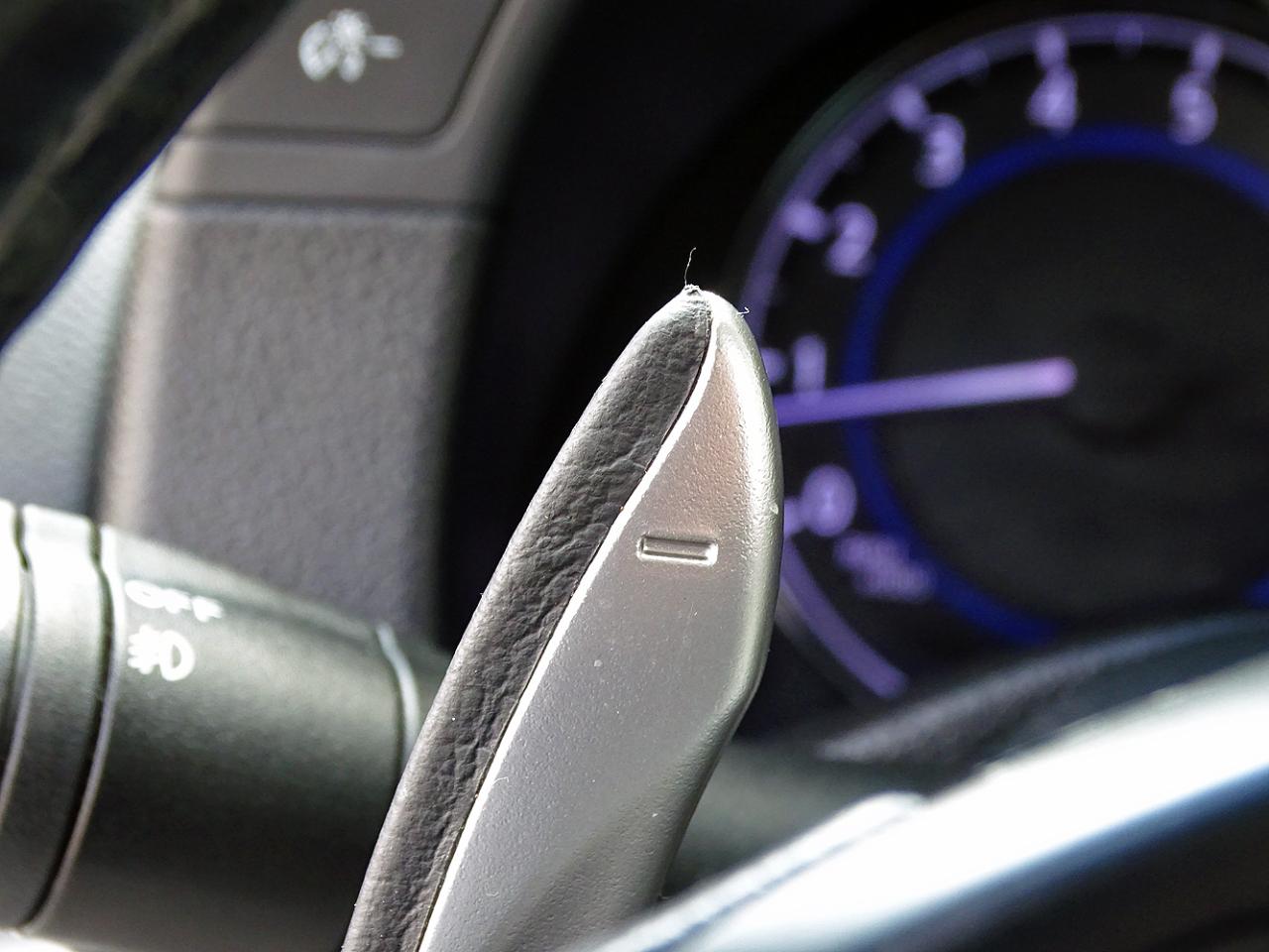 Infiniti G37 photo 25