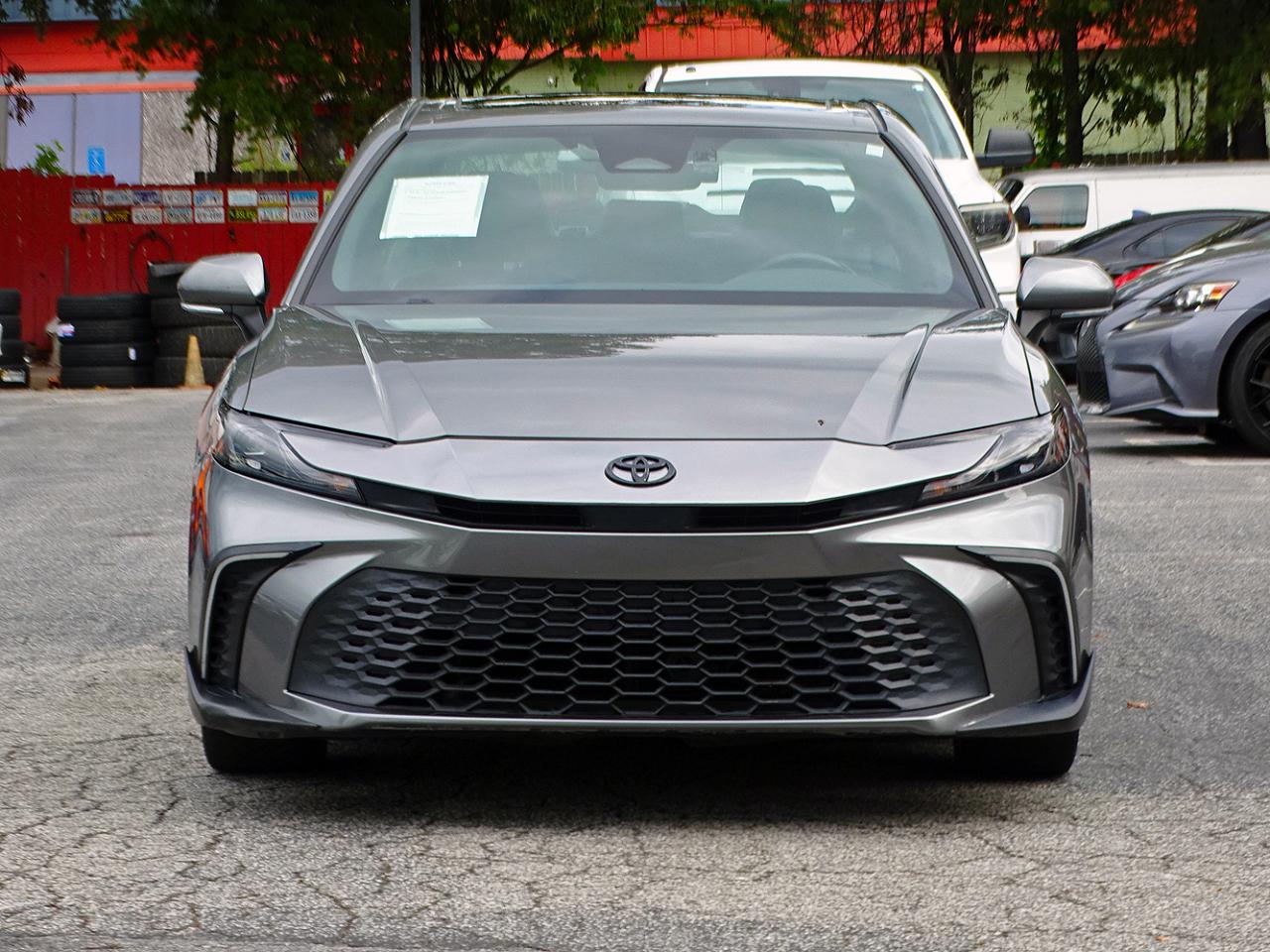 Toyota Camry photo 7