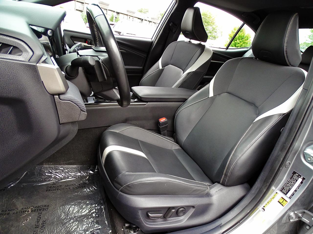 Toyota Camry photo 15